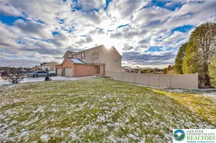 1101 Wynnewood Dr, Allen Township, PA 18067 - Photo 4