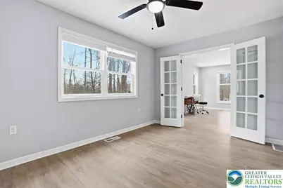 5528 Elmwood Street, Pocono Twp, PA 18372 - Photo 12