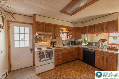 2039 Farmington Avenue, Douglass Twp, PA 19464 - Photo 2