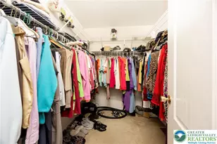 319 Surrey Pl, Macungie Boro, PA 18062 - Photo 16