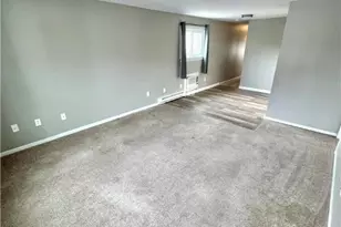 828 Sherman St, Allentown, PA 18109 - Photo 2