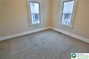 30 2nd St, Slatington Boro, PA 18080 - Photo 12