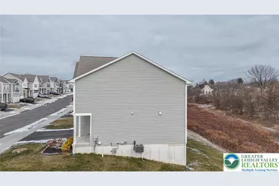 307 Knollwood Drive, Forks Twp, PA 18040 - Photo 6