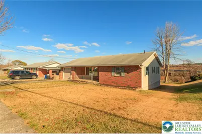 1135 Catasauqua Avenue, Allentown City, PA 18102 - Photo 2