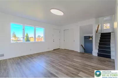 2343 S 9th Street, Allentown City, PA 18103 - Photo 6