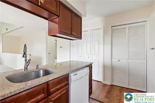 110 Drift Ct, Bethlehem Township, PA 18020 - Photo 16