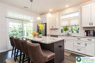 3697 Cottage Dr, Bethlehem City, PA 18020 - Photo 6