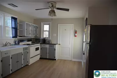 2637 Helen Street, South Whitehall Twp, PA 18104 - Photo 8