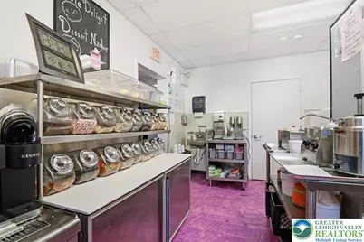 101 S Broadway, Wind Gap, PA 18091 - Photo 10