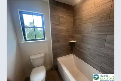 98 Sage Court, Mahoning Twp, PA 18235 - Photo 14