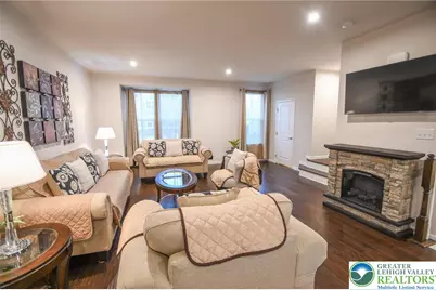 2396 Cook Drive, Bethlehem Township, PA 18045 - Photo 10