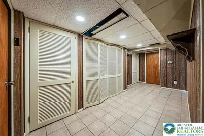 6361 Lakeshore Drive E, Middle Smithfield, PA 18302 - Photo 20