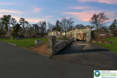 2115 Gruver Avenue, Palmer Twp, PA 18045 - Photo 2