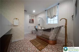 2115 Gruver Ave, Palmer Twp, PA 18045 - Photo 18