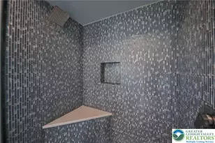 319 W Windsor Rd, Chestnuthill Twp, PA 18353 - Photo 34