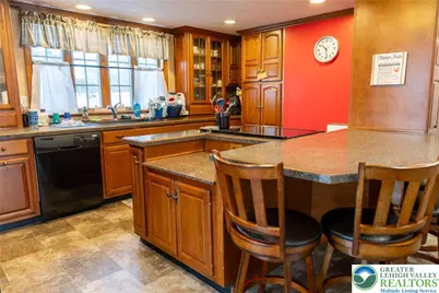 664 Locke Heights Road, Washington Twp, PA 18013 - Photo 4