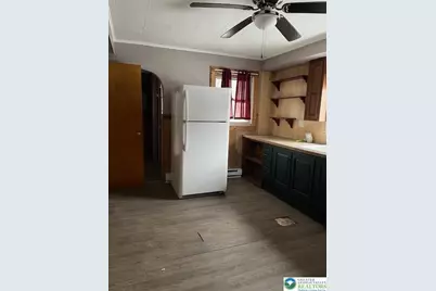 2 W Center Street, Nesquehoning, PA 18240 - Photo 6