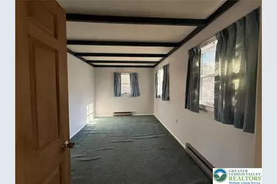 530 Old Main Street, Lehigh Township, PA 18088 - Photo 10
