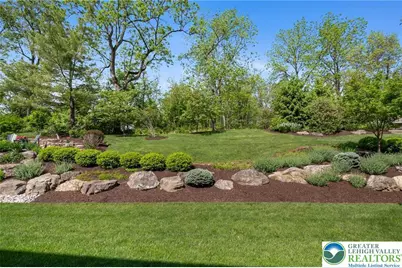 1970 Carriage Knoll Drive, Bethlehem City, PA 18015 - Photo 30