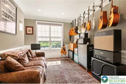 1970 Carriage Knoll Drive, Bethlehem City, PA 18015 - Photo 6