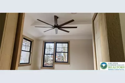 425 Pine Street #Rear, Catasauqua Boro, PA 18032 - Photo 14