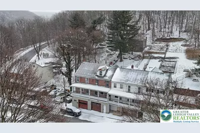 110 Orwigsburg Street, Tamaqua Boro, PA 18252 - Photo 2