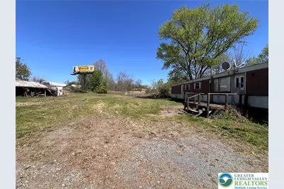 10425 Old 22, Weisenberg Township, PA 19530 - Photo 14