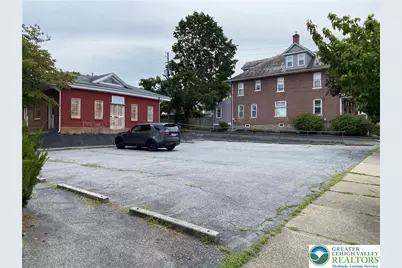 431 W Union Boulevard, Bethlehem City, PA 18018 - Photo 8