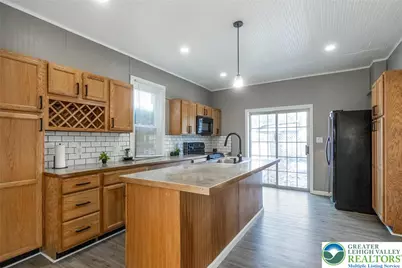 2213 Village Road, South Whitehall Twp, PA 18069 - Photo 22