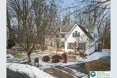 5773 Quail Creek Road, Lower Macungie Twp, PA 18062 - Photo 6