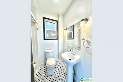 709 E Union Boulevard, Bethlehem, PA 18018 - Photo 10