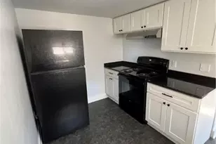 3014 3rd St, Whitehall Twp, PA 18052 - Photo 6