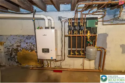 948 W Maple Street, Allentown City, PA 18101 - Photo 20