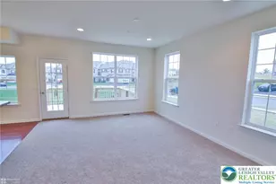 1402 Caspian St, South Whitehall Twp, PA 18104 - Photo 10