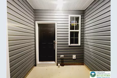 1266 Susan Circle, Upper Macungie Township, PA 18031 - Photo 4