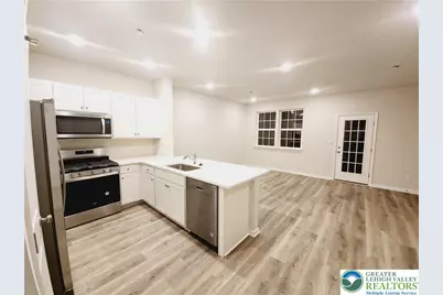 1266 Susan Circle, Upper Macungie Township, PA 18031 - Photo 6