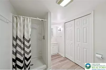 6059 Timberknoll Dr, Lower Macungie Twp, PA 18062 - Photo 24