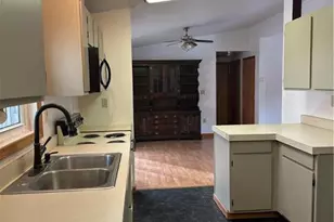 1157 Blue Barn Rd, Upper Macungie Township, PA 18104 - Photo 10