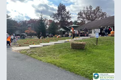 6003 Scenic Drive, Chestnuthill Twp, PA 18210 - Photo 2