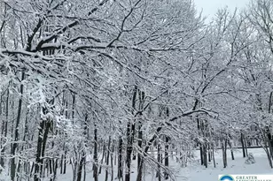 6003 Scenic Dr, Chestnuthill Twp, PA 18210 - Photo 8