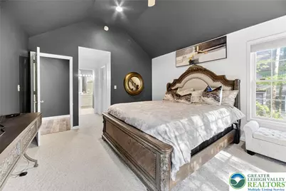 230 Hawthorne Village Court, Middle Smithfield, PA 18302 - Photo 16