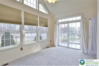 1211 Briarwood Lane, Forks Twp, PA 18040 - Photo 10