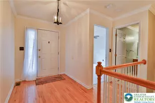 1211 Briarwood Ln, Forks Twp, PA 18040 - Photo 4