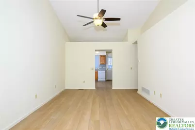 251 W 31st Street, Allen Township, PA 18067 - Photo 10