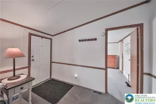 17 Canterbury Ct, Forks Twp, PA 18040 - Photo 6