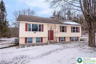 1111 Delabole Jct Rd, Pen Argyl Boro, PA 18072 - Photo 2