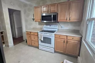 2236 Lincoln St, Bethlehem City, PA 18017 - Photo 6