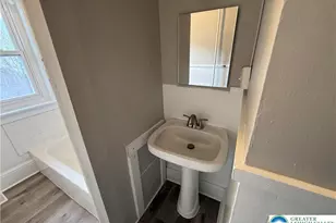 1052 Seneca St, Fountain Hill Boro, PA 18015 - Photo 6