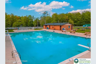 129 Mahoning Drive, Coolbaugh Twp, PA 18347 - Photo 28