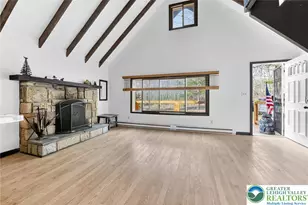 129 Mahoning Dr, Coolbaugh Twp, PA 18347 - Photo 10